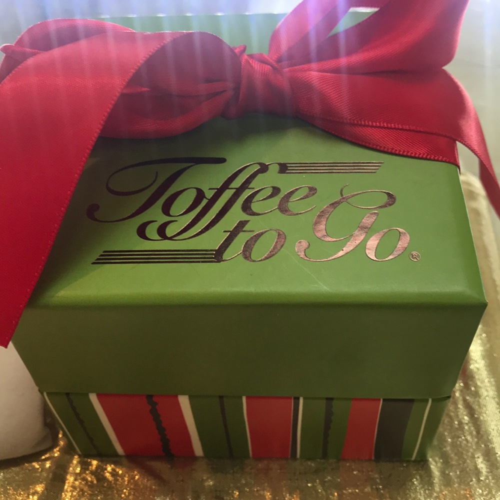 Stocking Stuffers Four Items - image 7